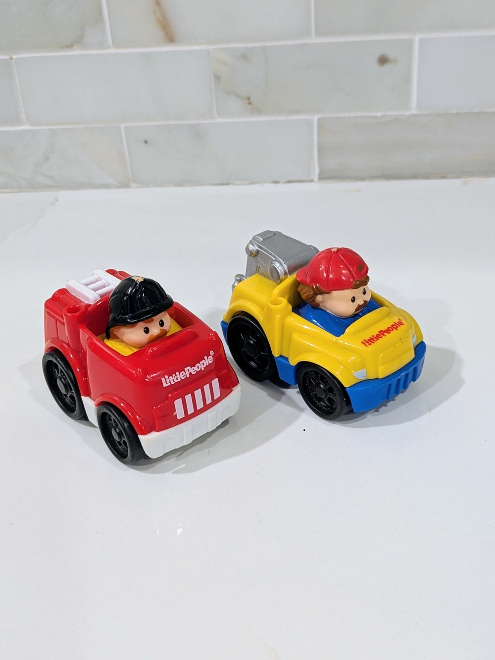 Little People Wheelies - Red Fire Truck & Yellow Car
